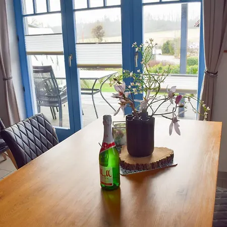 Am Yachthafen * Sellin (Usedom)